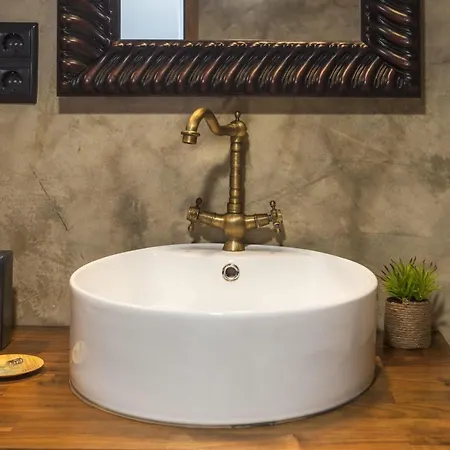 Quinta Da Morgadia - Azorean Butler Holiday home