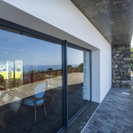 Quinta Da Morgadia - Azorean Butler *