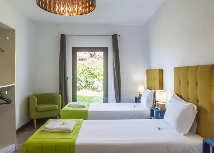 Дом отдыха Quinta Da Morgadia - Private Ocean View Estate Feteiras